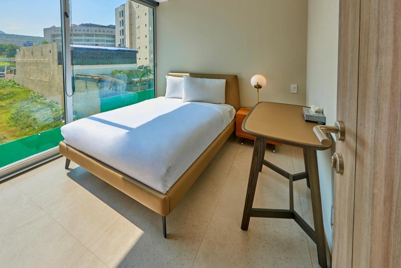 Park Life Queretaro Aparthotel Ngoại thất bức ảnh